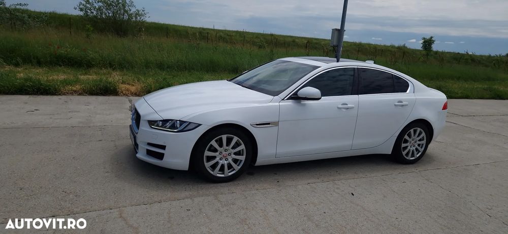 Jaguar XE 20d Aut. Prestige - 2