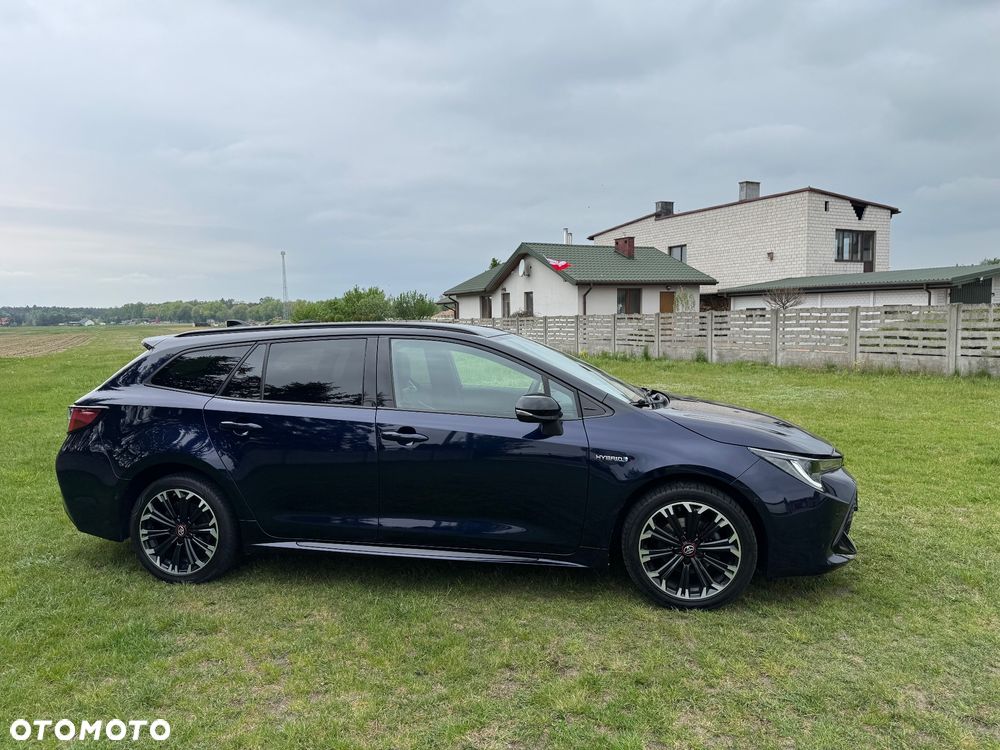 Toyota Corolla 1.8 Hybrid GR Sport - 3