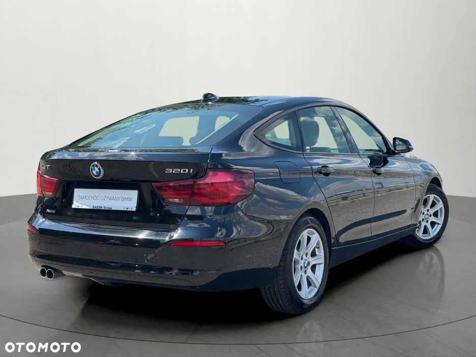 BMW 3GT 320i GPF xDrive Advantage - 5