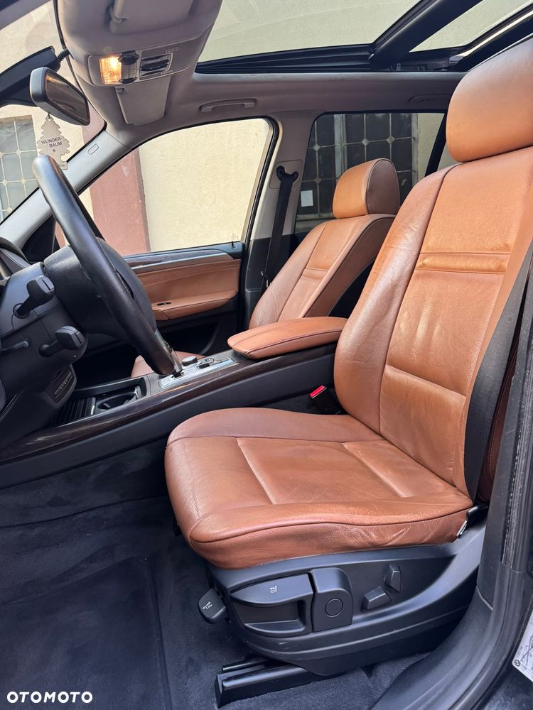 BMW X5 xDrive30d - 14