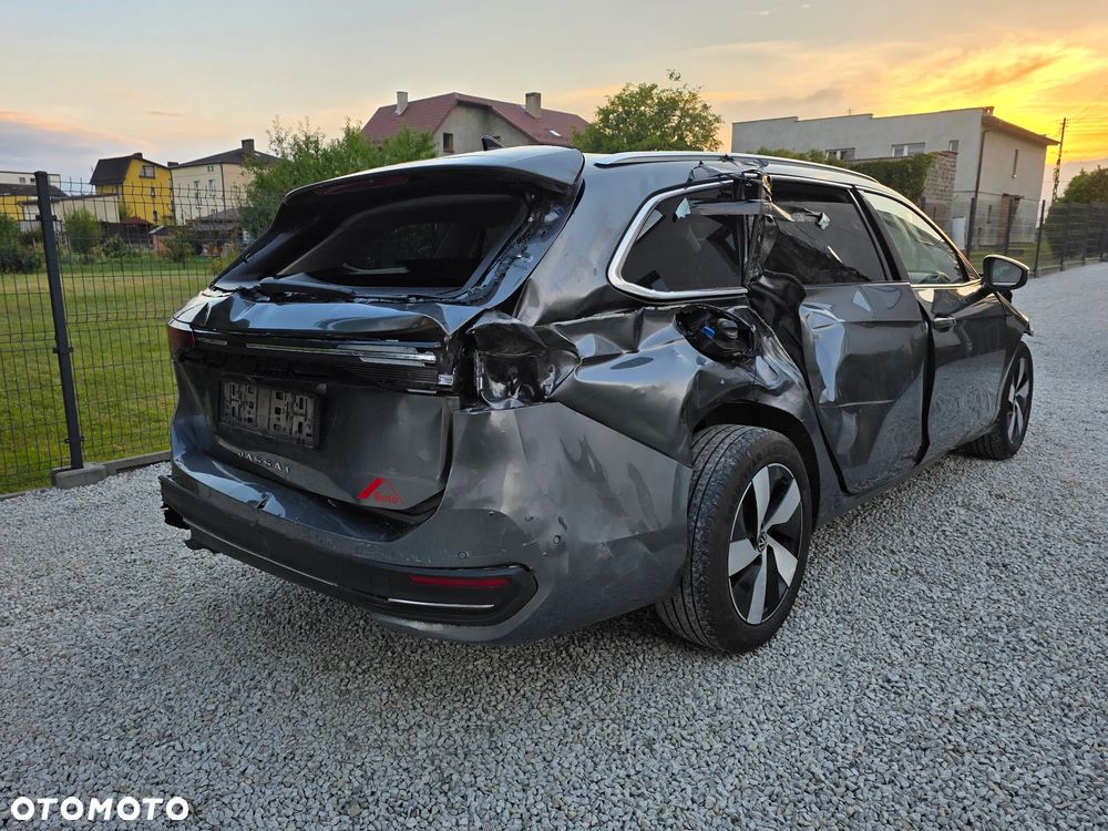 Volkswagen Passat 2.0 TDI SCR Business Plus DSG - 8