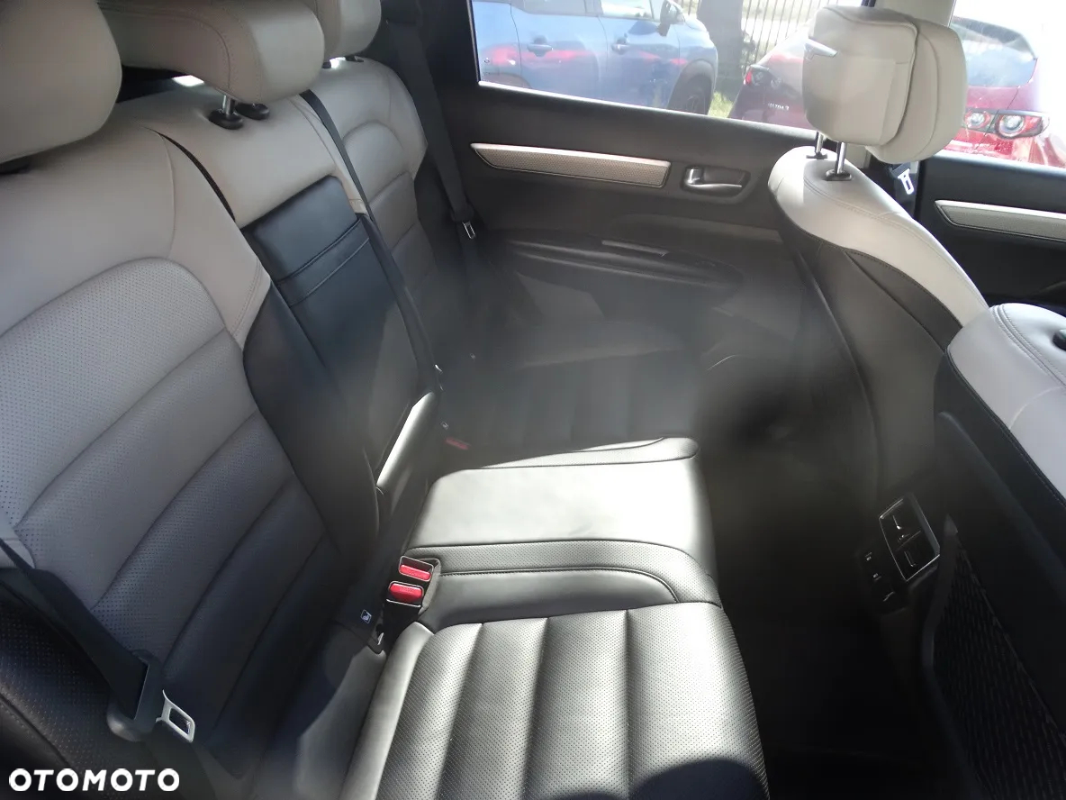 Renault Koleos 2.0 dCi Initiale Paris 4x4 X-Tronic - 11