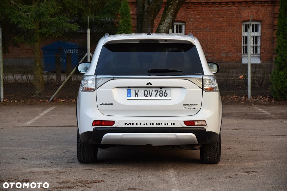 Mitsubishi Outlander 2.2 DI-D 4WD Automatik Diamant Edition+ - 15