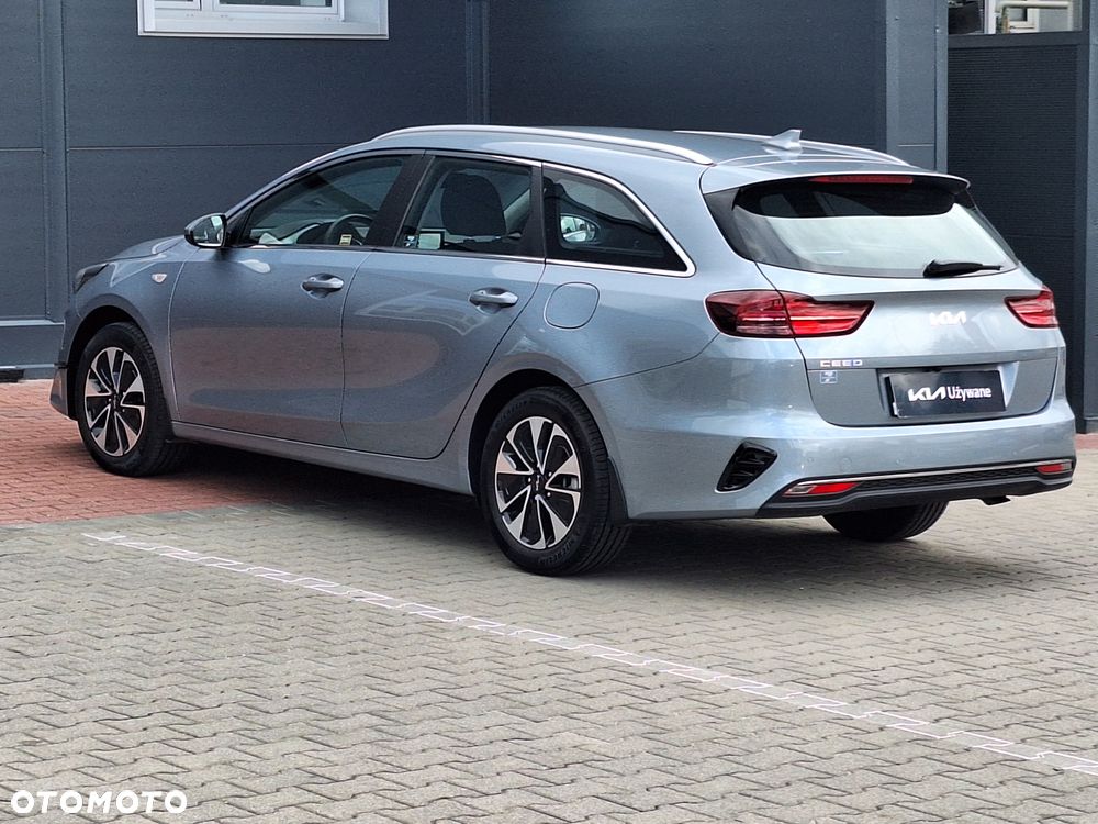 Kia Ceed 1.5 T-GDI M DCT - 14