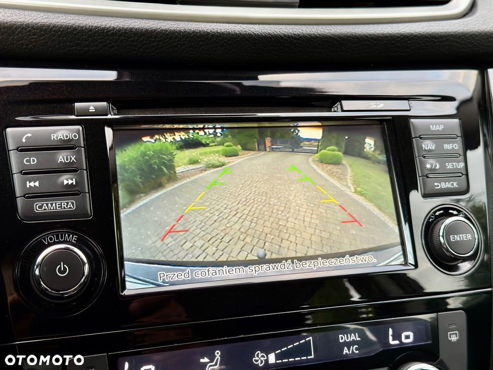 Nissan Qashqai 1.2 DIG-T N-Connecta - 25