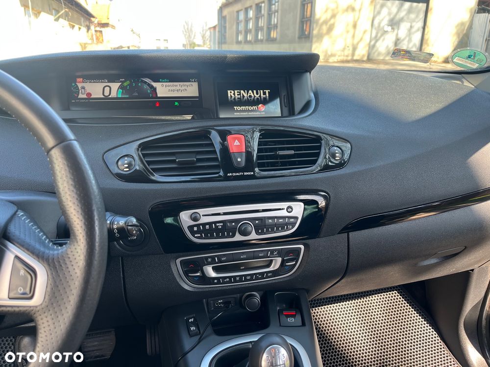 Renault Scenic TCe 130 Bose Edition - 8