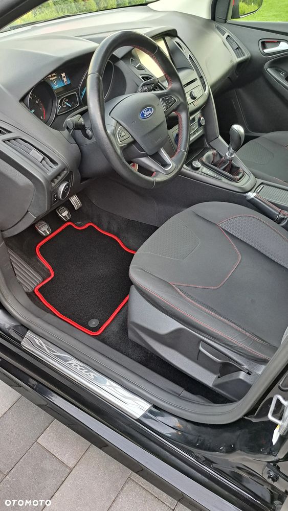 Ford Focus 1.5 EcoBoost Start-Stopp-System Titanium - 10
