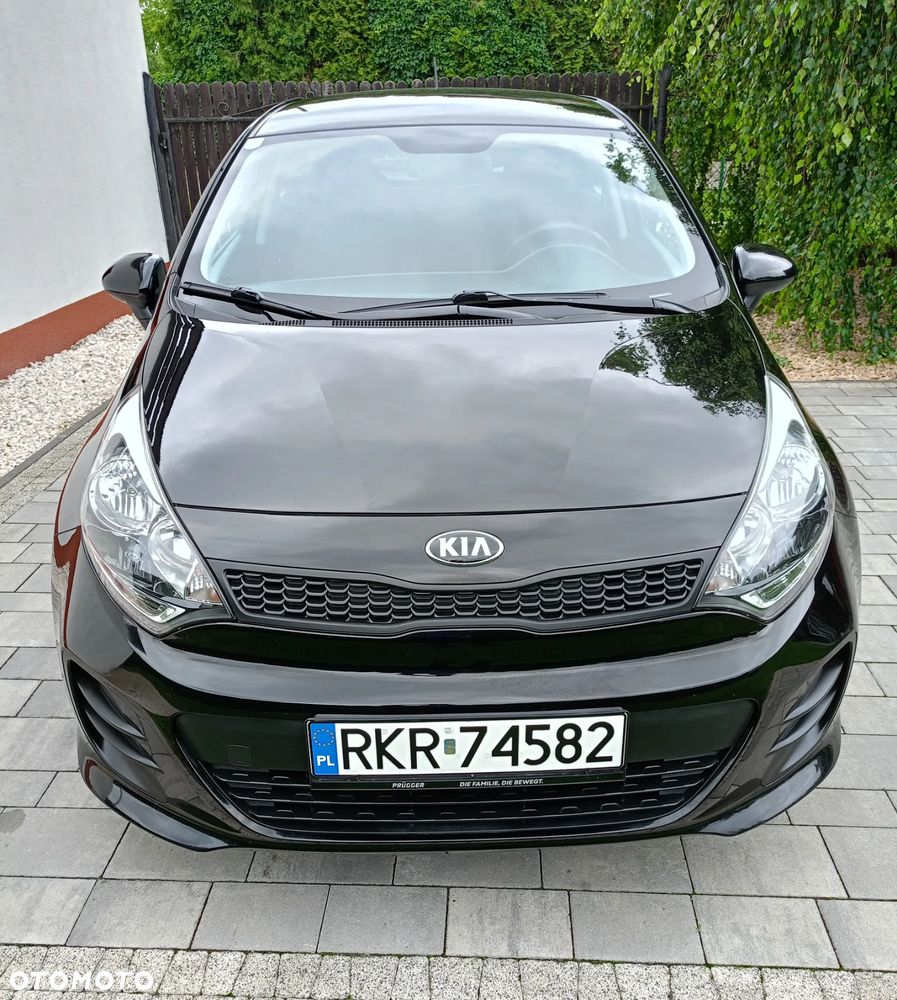 Kia Rio 1.2 Dream Team Edition - 10