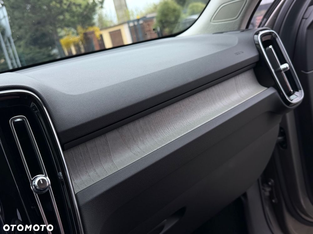 Volvo XC 40 D3 Inscription - 25