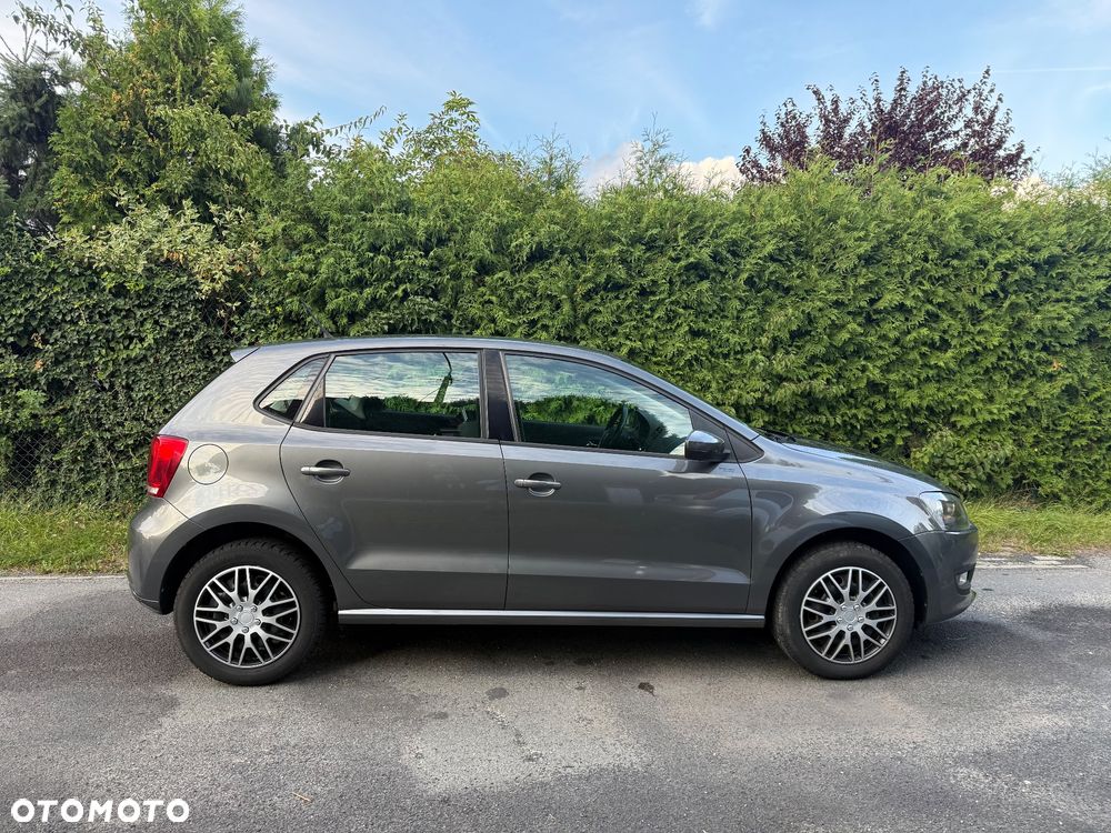 Volkswagen Polo 1.2 12V Trendline - 12