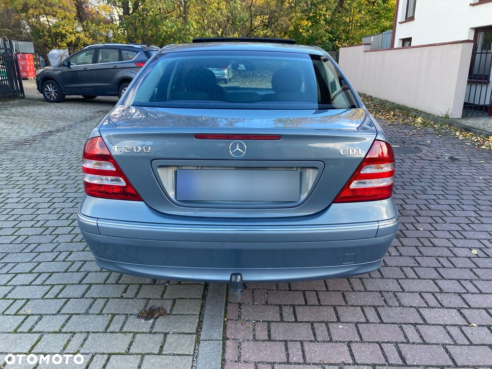 Mercedes-Benz Klasa C 200 T CDI Avantgarde - 5