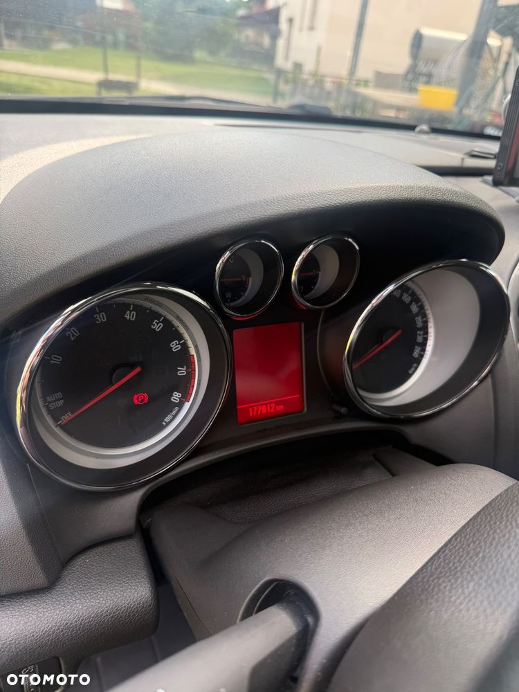 Opel Astra - 8