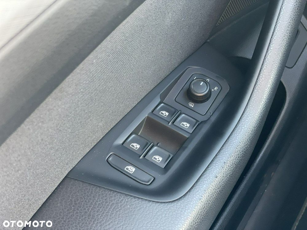 Volkswagen Passat 2.0 TDI EVO Business DSG - 13