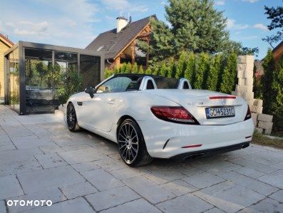 Mercedes-Benz SLC - 2