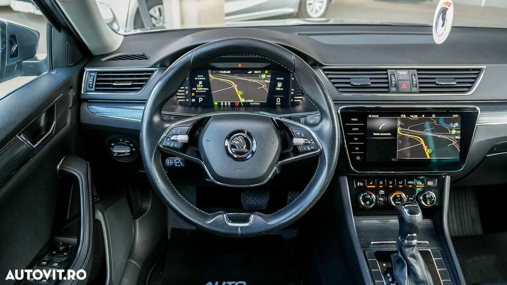 Skoda Superb 2.0 TDI DSG Style - 12