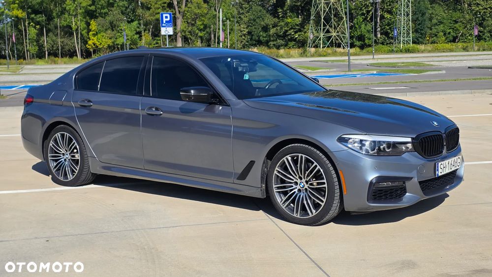 BMW Seria 5 530e iPerformance M Sport sport - 38