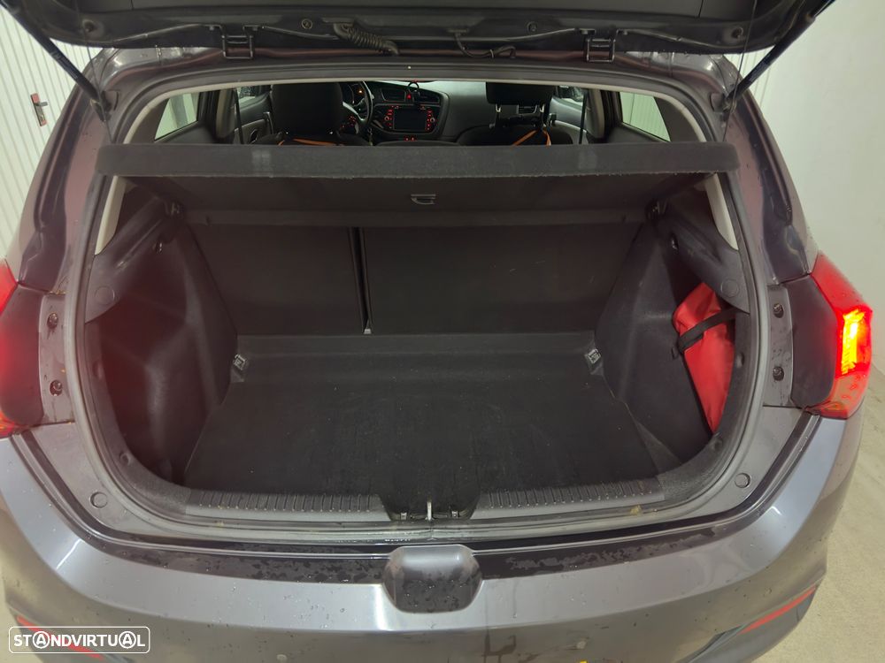 Kia Ceed 1.6 CRDi TX Prime - 9