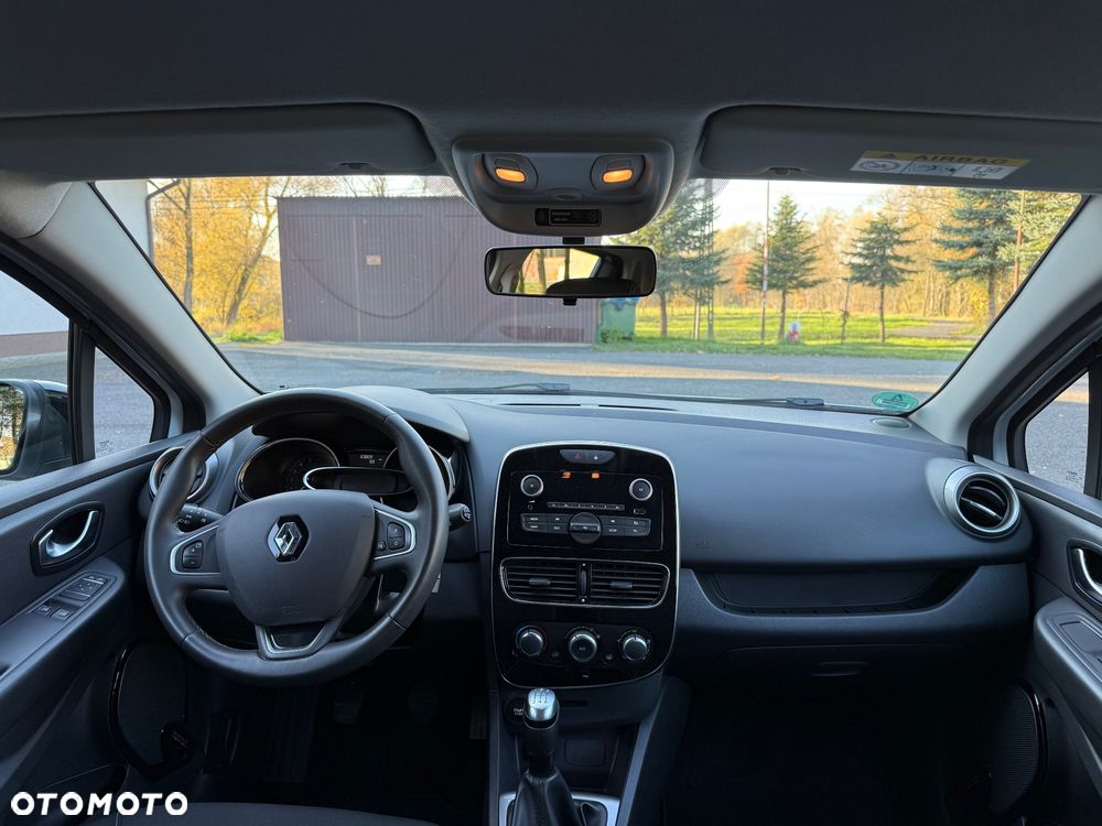 Renault Clio 1.2 16V Limited - 11