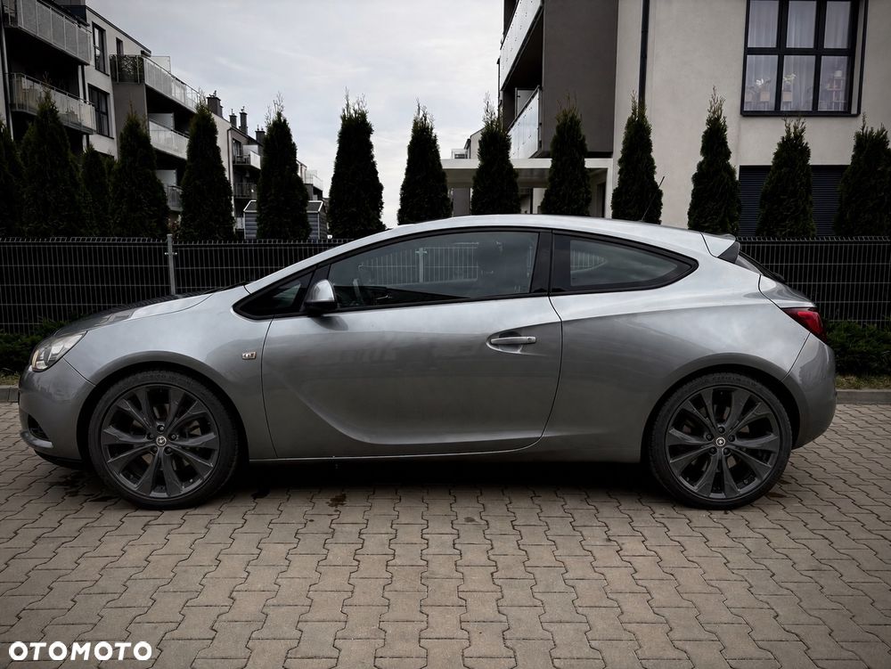 Opel Astra 1.4 Turbo Sport - 2