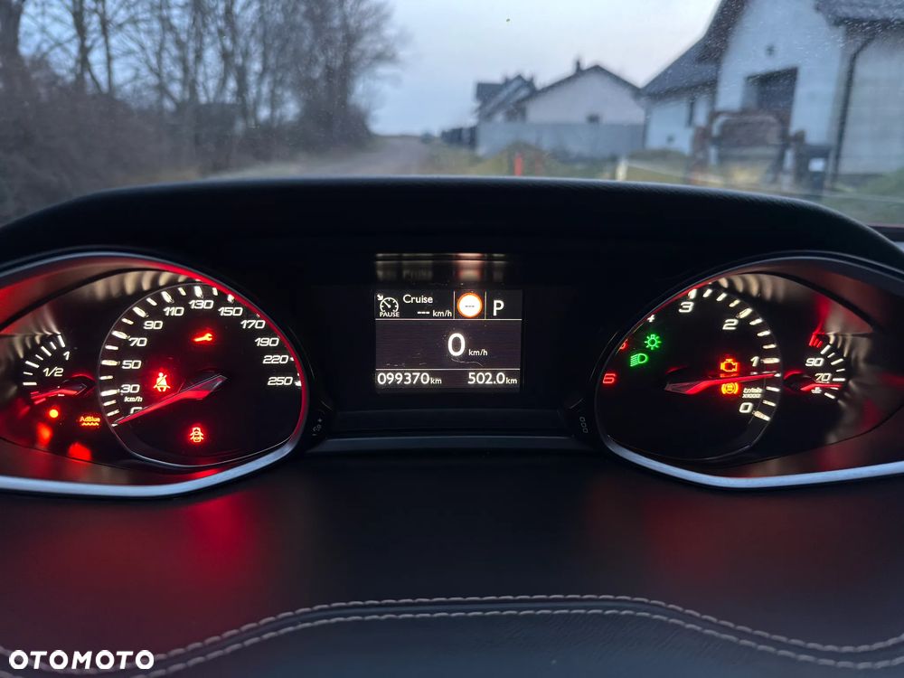 Peugeot 308 BlueHDi 130 EAT8 Stop & Start GT - 27