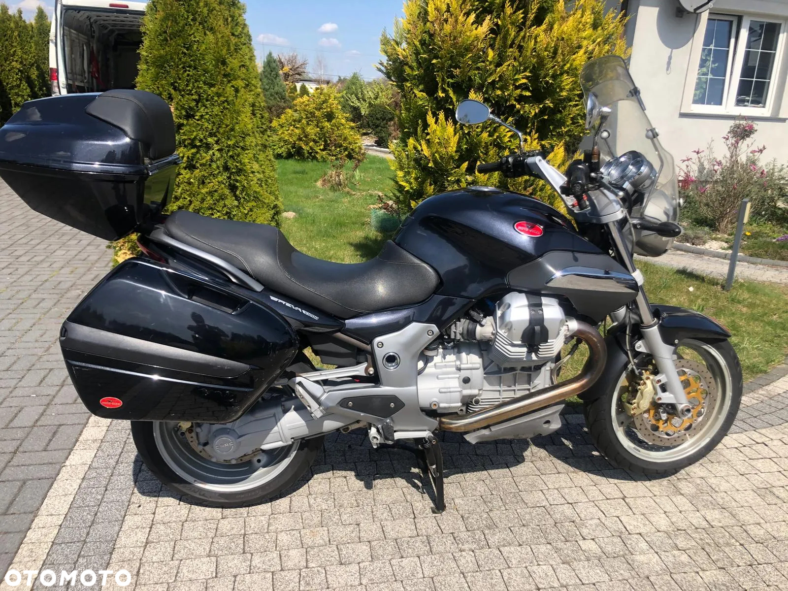 Moto Guzzi Breva - 2