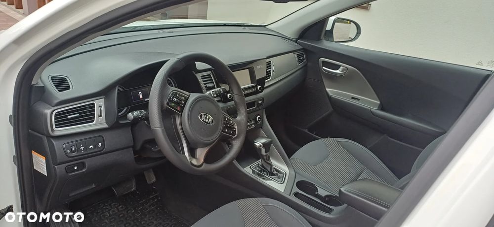 Kia Niro 1.6 GDI Hybrid M - 7