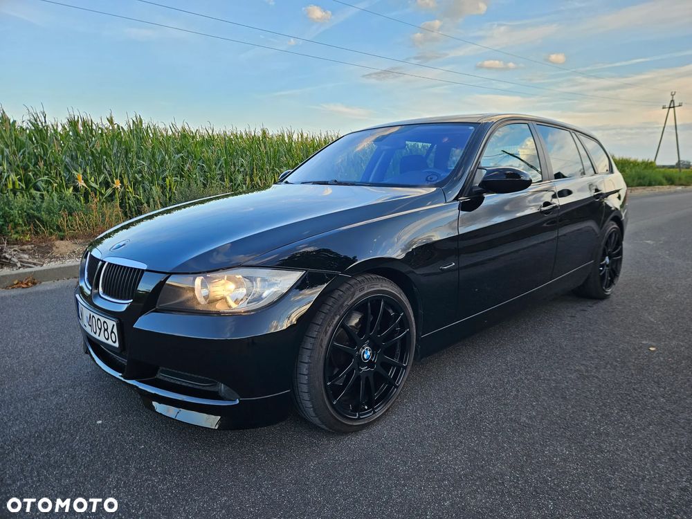 BMW Seria 3 318i - 2