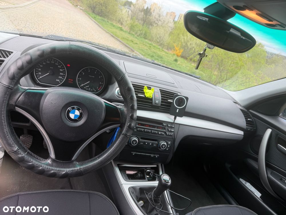 BMW Seria 1 2007 photo 5