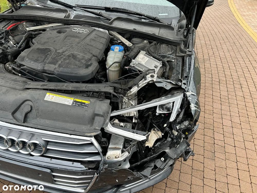 Audi A4 Avant 2.0 TDI S tronic - 10