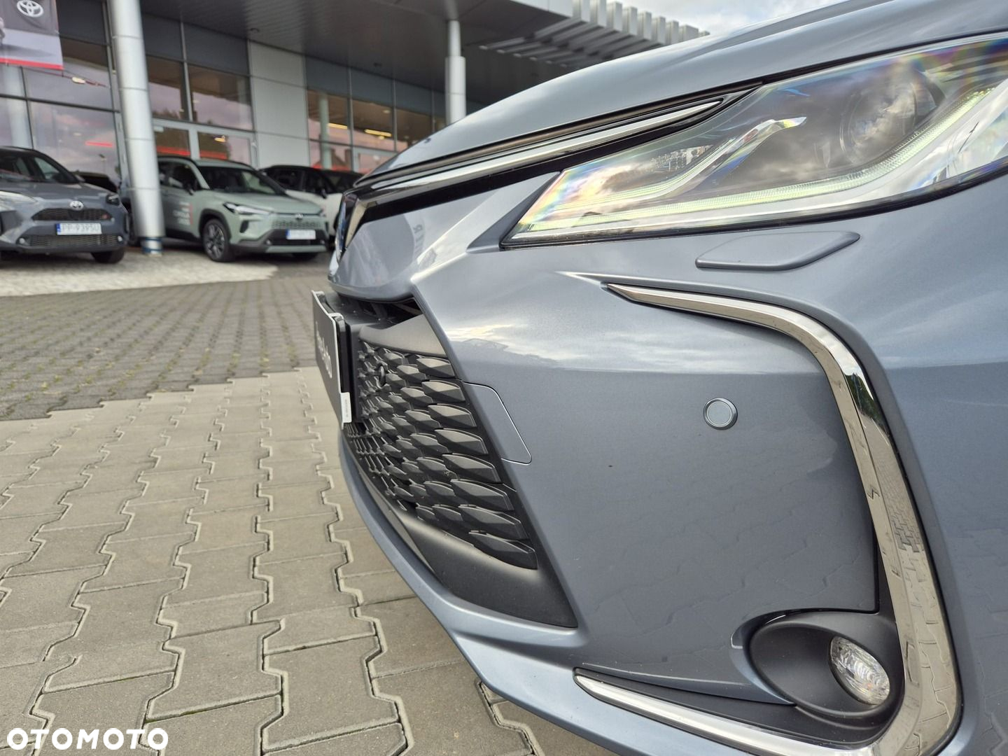Toyota Corolla 1.8 Hybrid Style - 27