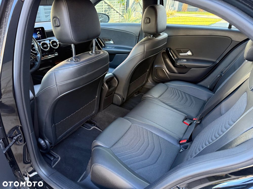 Mercedes-Benz Klasa A 180 d 7G-DCT - 13