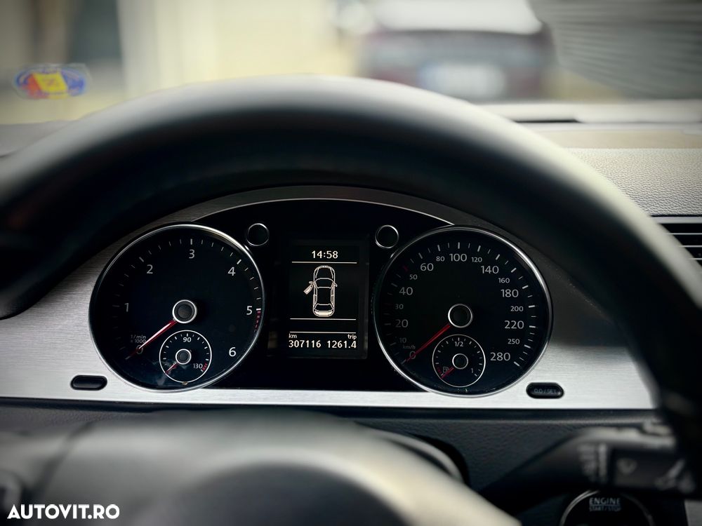 Volkswagen Passat CC - 14