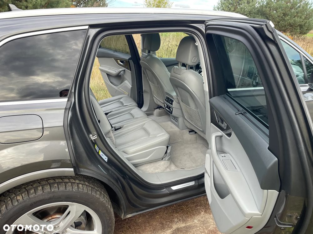Audi Q7 3.0 TFSI Quattro Tiptr - 19