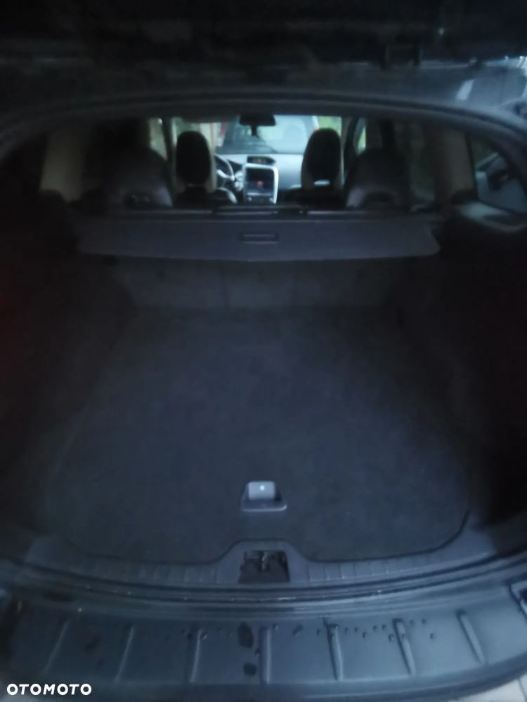 Volvo XC 60 2.4D R-Design - 11