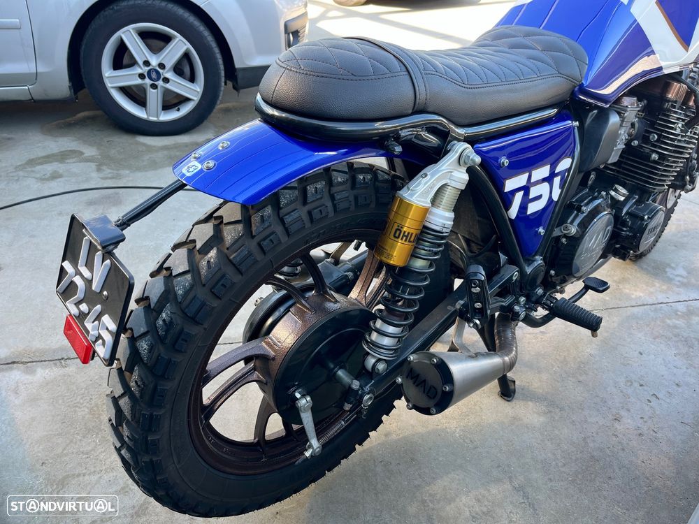 Yamaha XJR 750 custom - 13