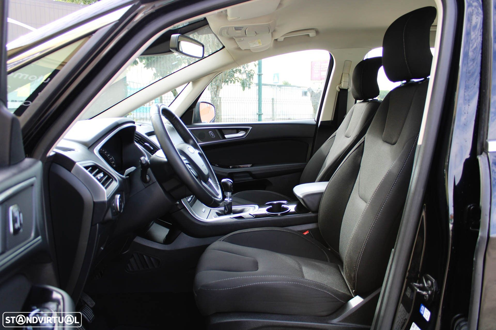 Ford S-Max 2.0 TDCi Titanium - 25