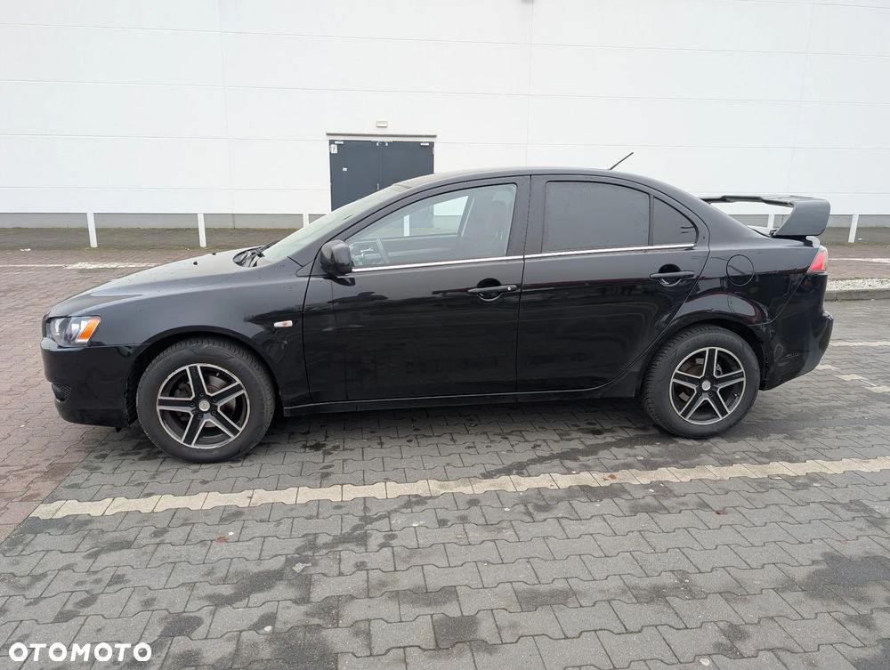 Mitsubishi Lancer 1.8 Inform LPG - 13