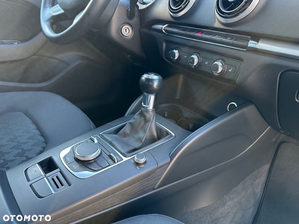 Audi A3 Sportback 1.4 TFSI cylinder on demand ultra - 13