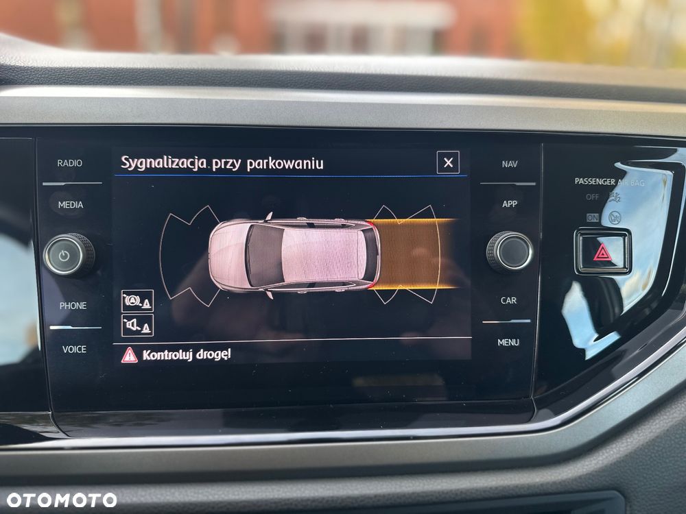 Volkswagen Polo 1.6 TDI SCR Comfortline - 25