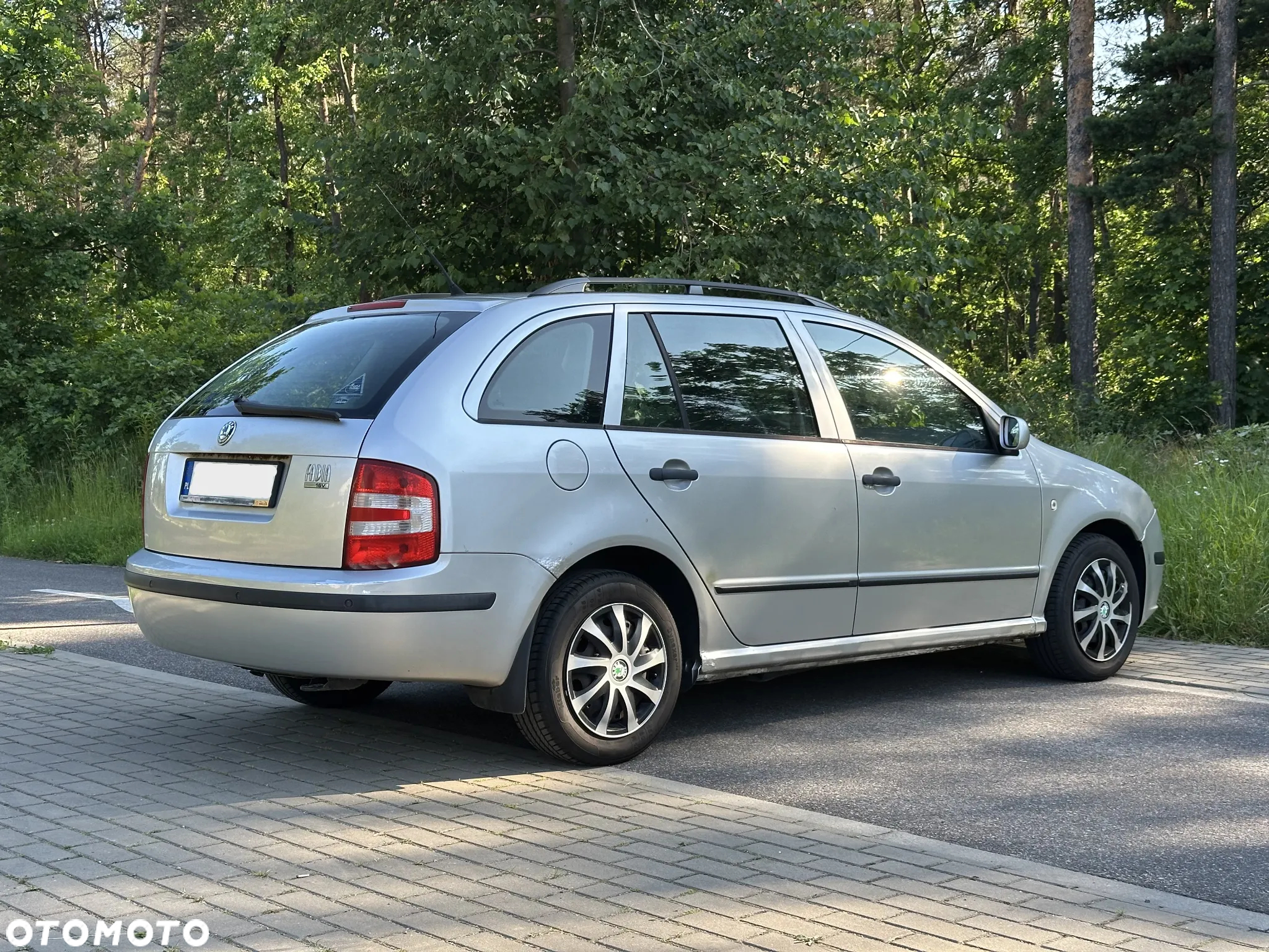 Skoda Fabia 1.4 16V Ambiente - 9