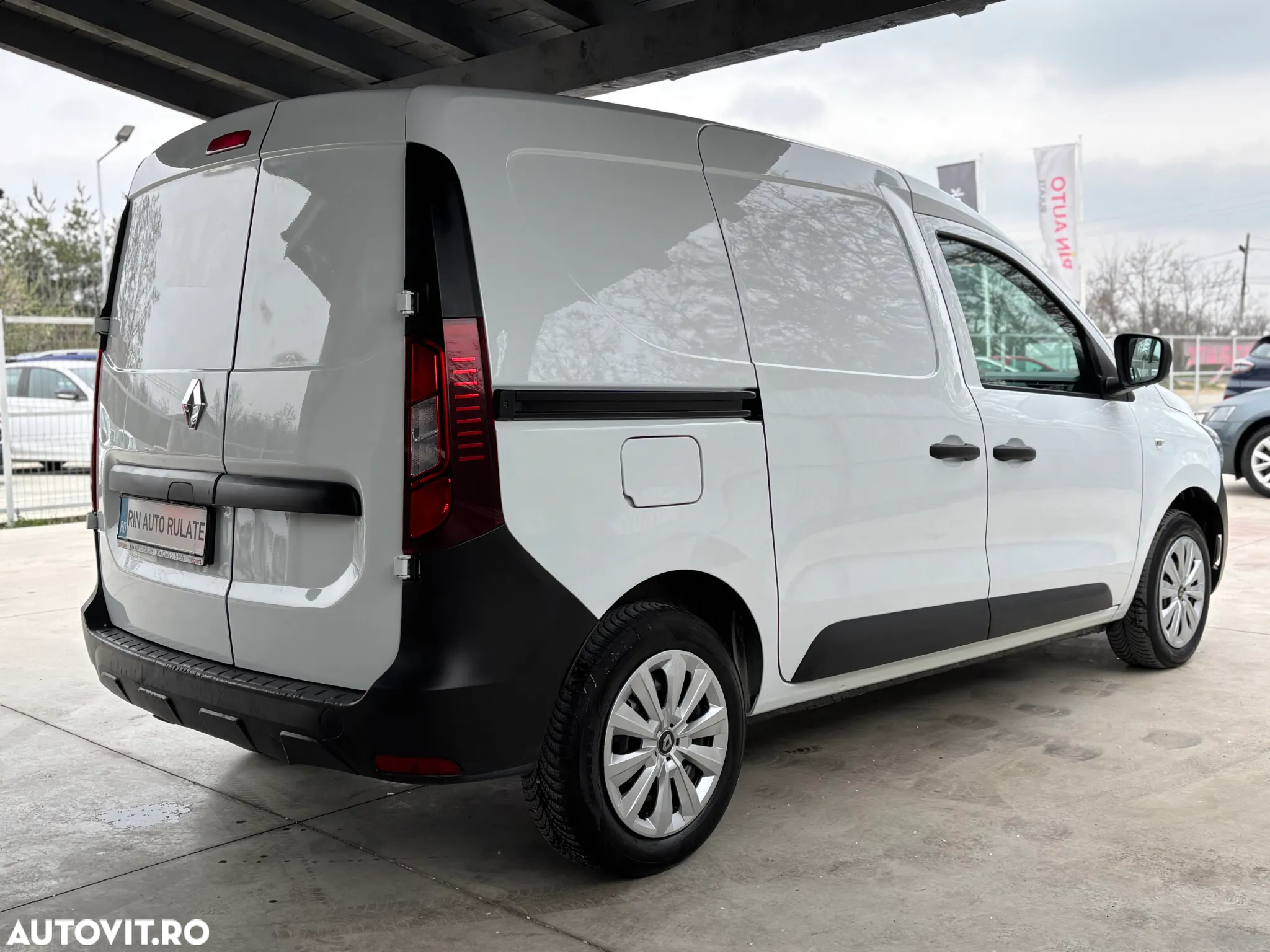 Renault Express - 7