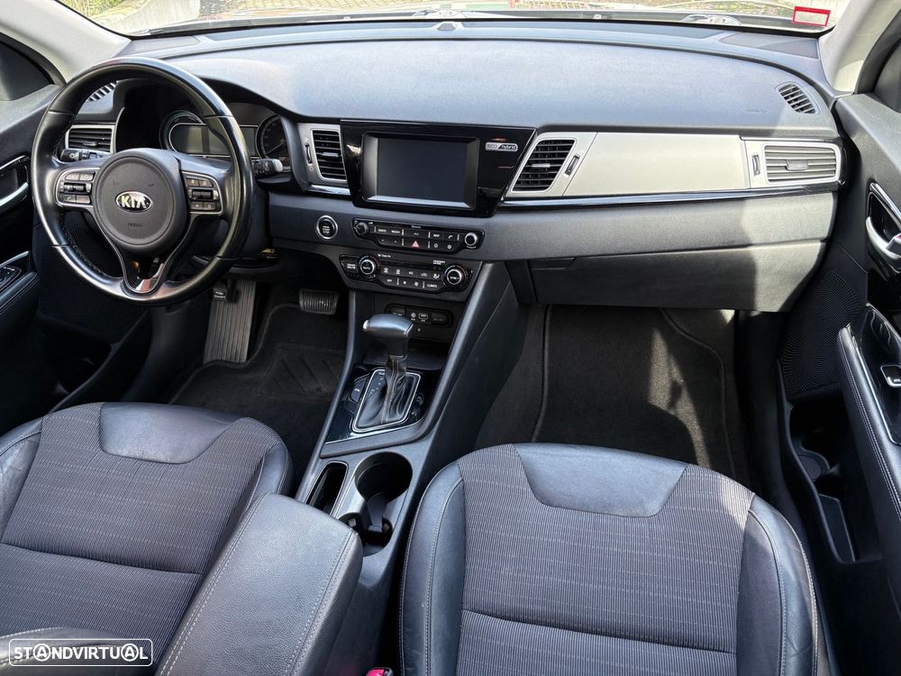 Kia Niro 1.6 GDi HEV Tech - 31