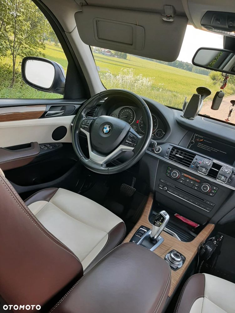 BMW X3 28i xDrive - 9