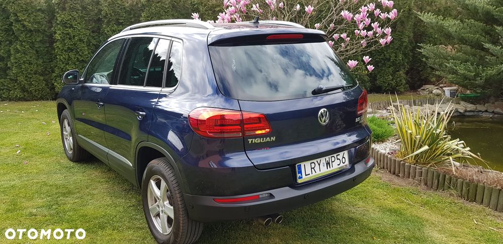 Volkswagen Tiguan 2.0 TDI DPF 4Motion BlueMotion Technology Lounge Sport & Style - 13