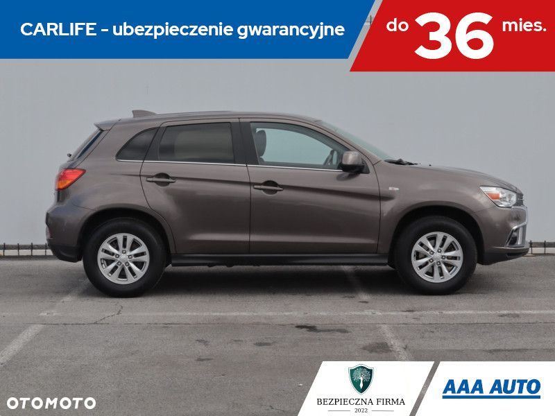 Mitsubishi ASX - 8