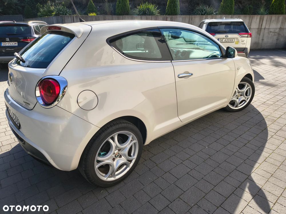Alfa Romeo Mito - 2