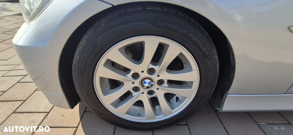 BMW Seria 3 - 12