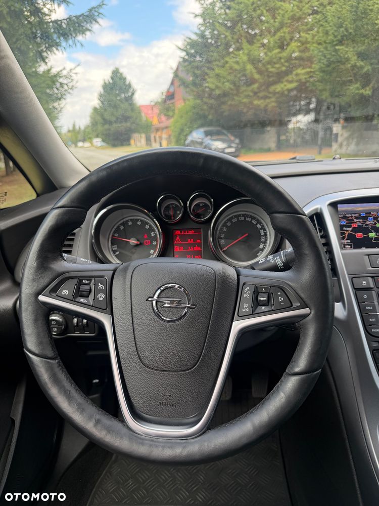 Opel Astra 1.4 Turbo Edition Sport - 25