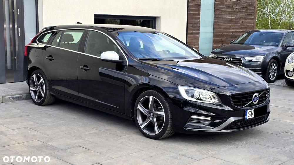 Volvo V60 D4 Geartronic RDesign - 2