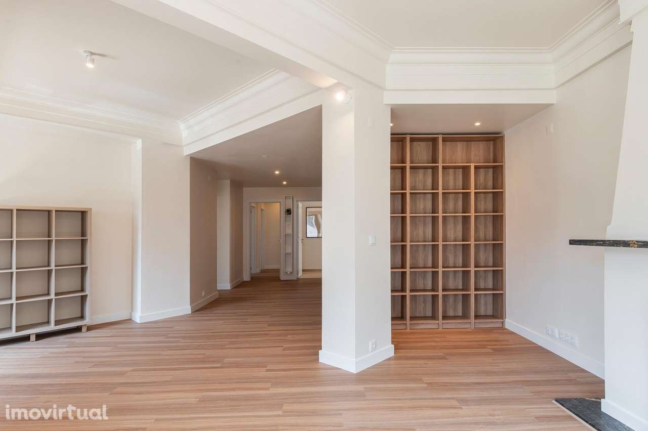 T3 Remodelado a Estrear com Varanda Envolvente | Bairro Azul –... - Grande imagem: 5/33